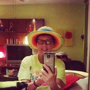 Meet your Posher, Debbie